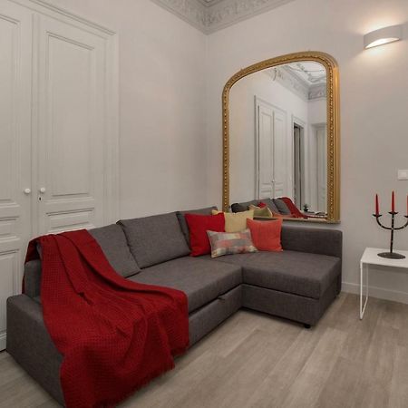Sophisticated Apartment In Syntagma By Ghh Athens Exterior photo